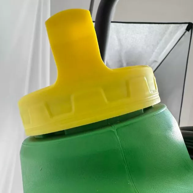30L tank wheeled sprayer Crosstec durable design